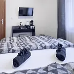 Hotel Central