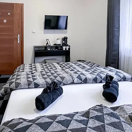 Hotel Central Hotel 3*