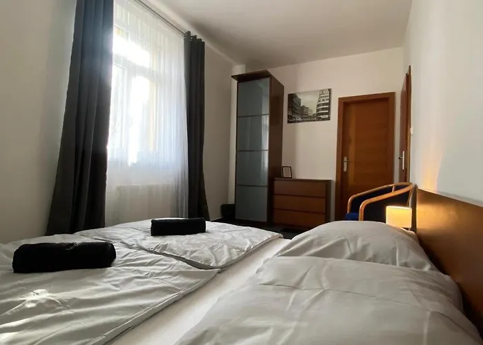 Hotel Central Hotel 3*